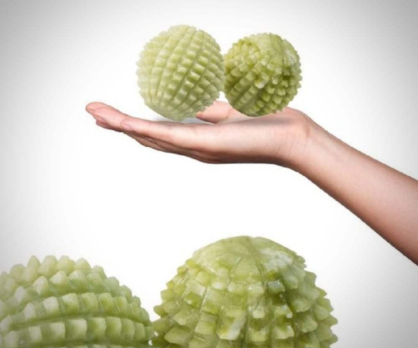 Natural Jade Hand Massage Balls (2 Pcs)